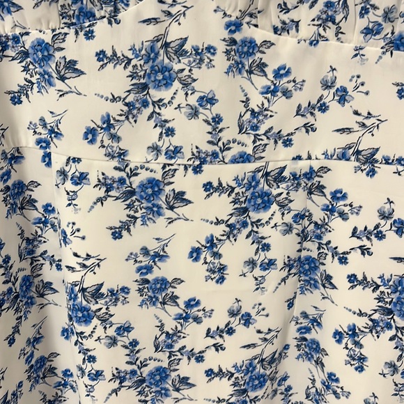 Altar’d State Dress - Picture 2 of 4